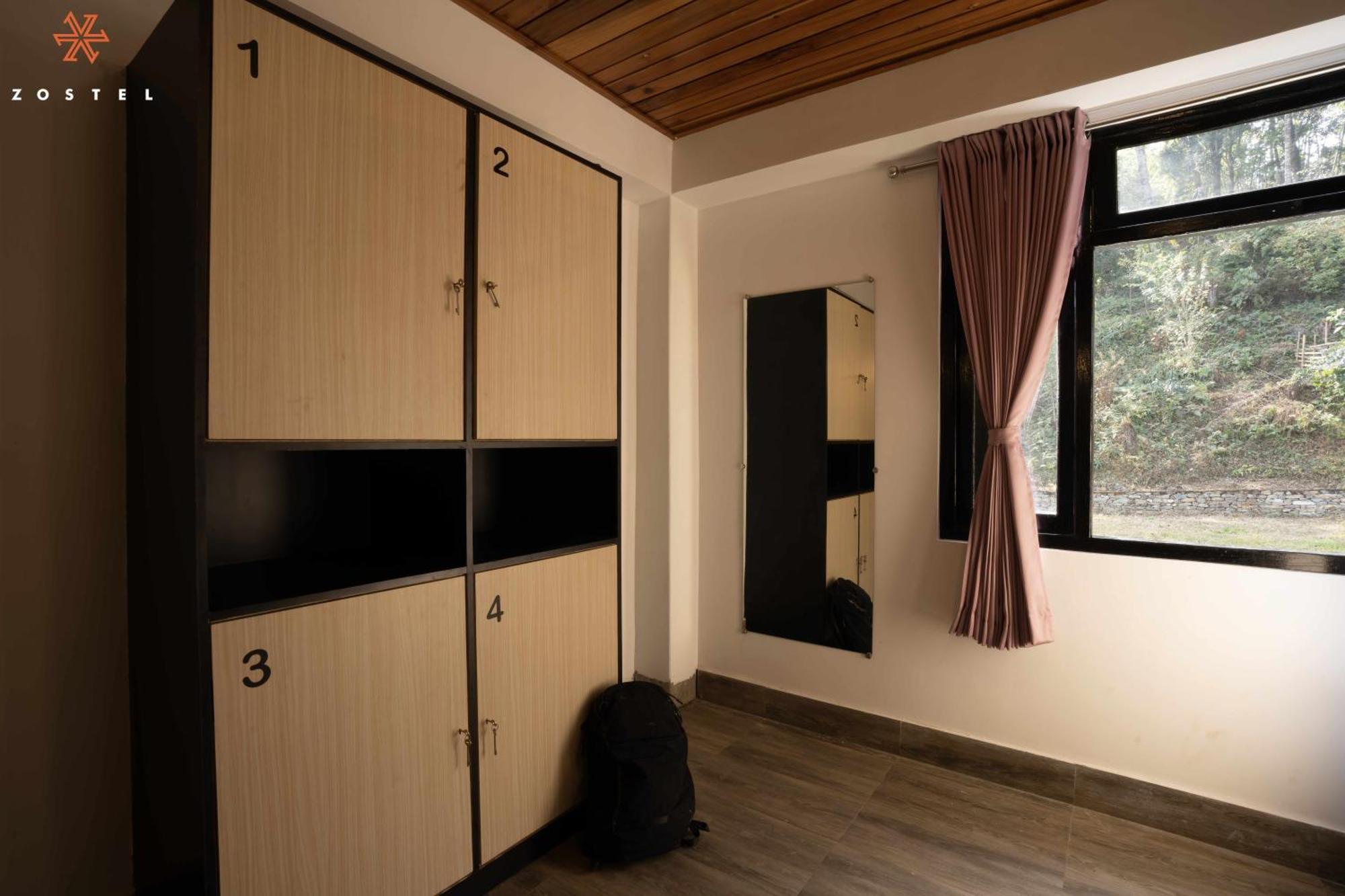 Zostel Rinchenpong Hostel Exterior photo