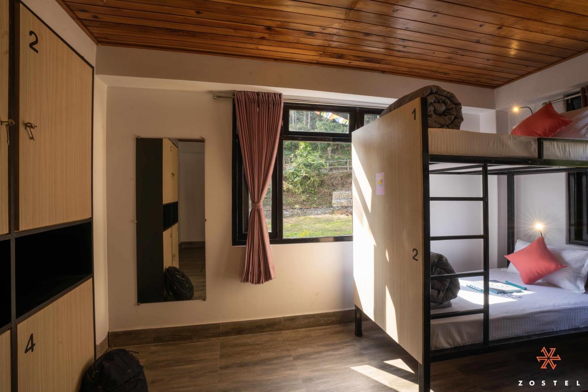 Zostel Rinchenpong Hostel Exterior photo